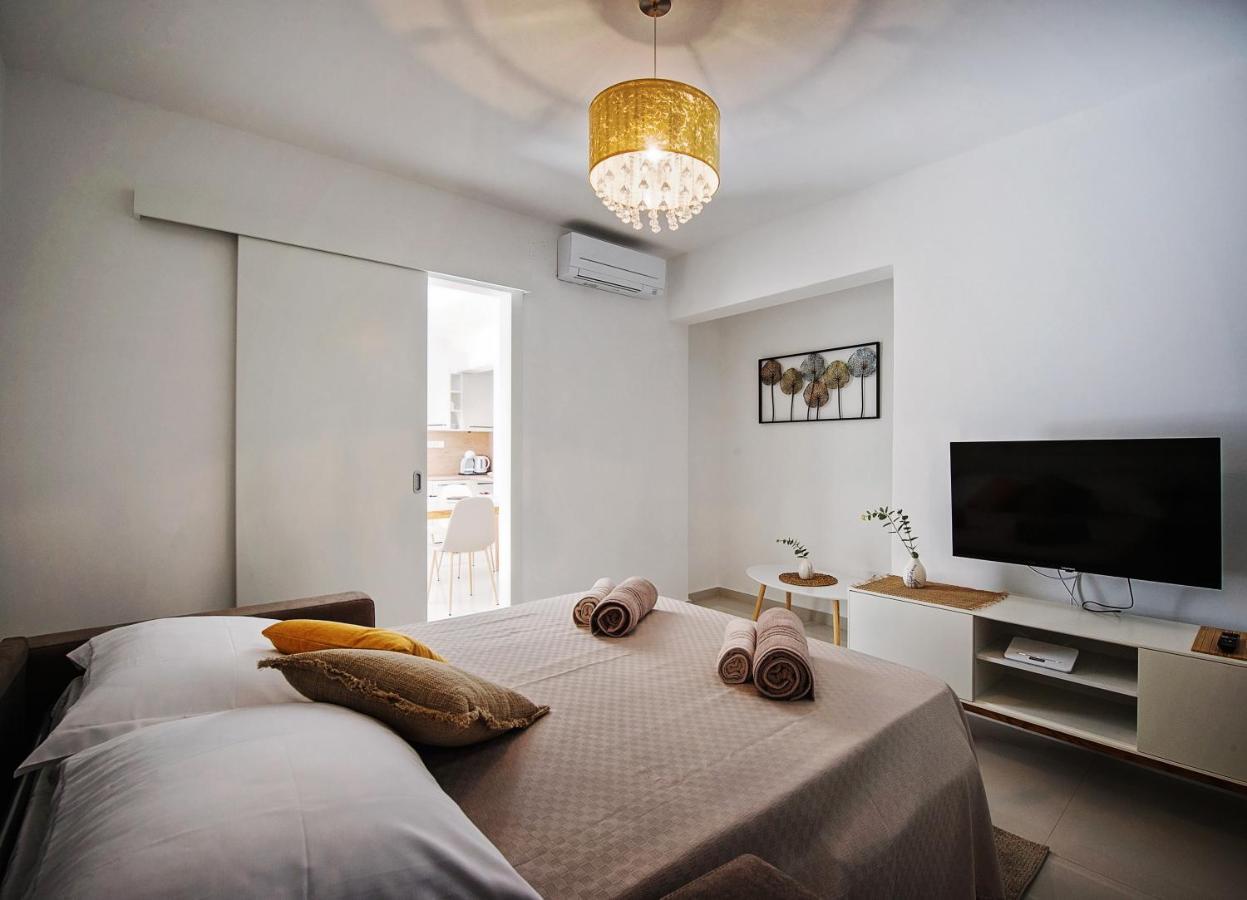 Sea Front Apartments Ivana Рогозниця Екстер'єр фото